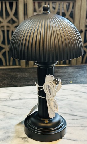 Hearth hand magnolia - hearth, brass